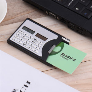 CALCULADORA COM CANETA E PORTA CARTÃO PC SCRAP PAPER