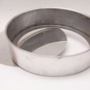 FORMA *ALUMÍNIO PARA BOLO FUNDO FALSO ALTA (08) N°22 em Joanópolis SP