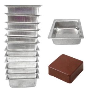 FORMA *ALUMÍNIO PÃO DE MEL QUADRADO N°02 5,5X5,5 (PCT COM12)